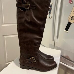 Just Fab Sz 10 Zella Brown Knee-High Back zipper Leather Boots